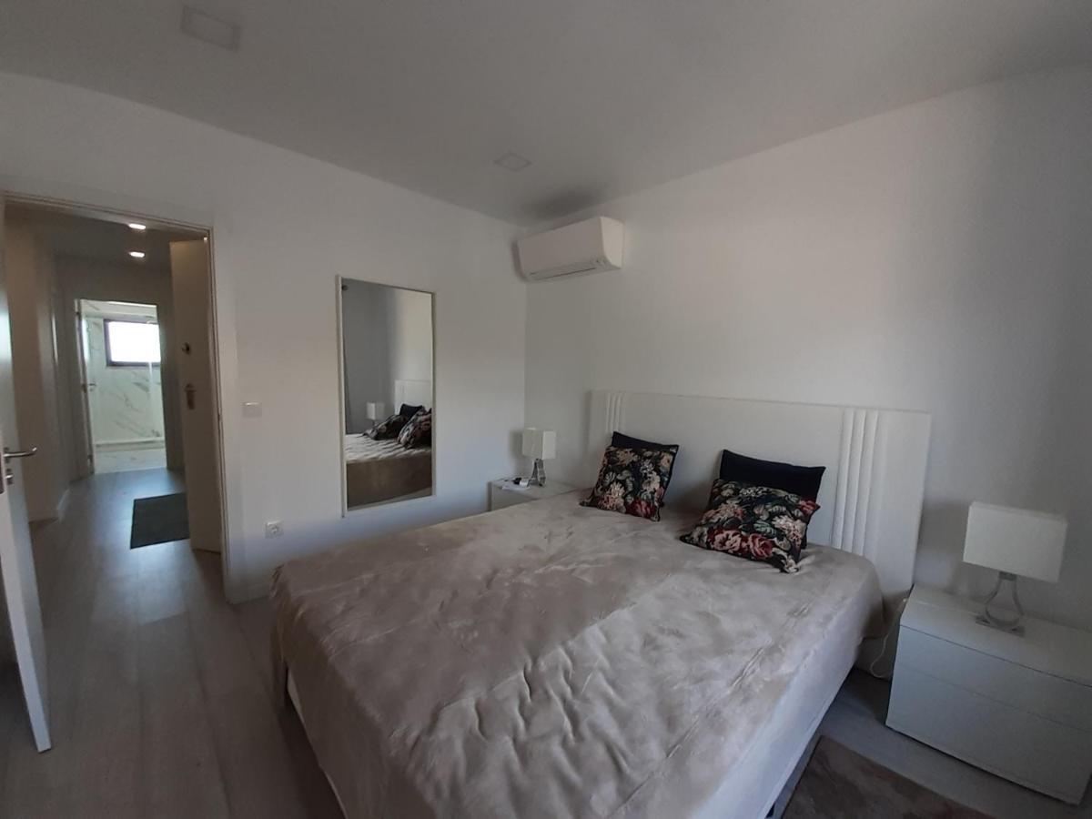Lisbon Tagus River 2 Suites Private Pool D Almada Extérieur photo