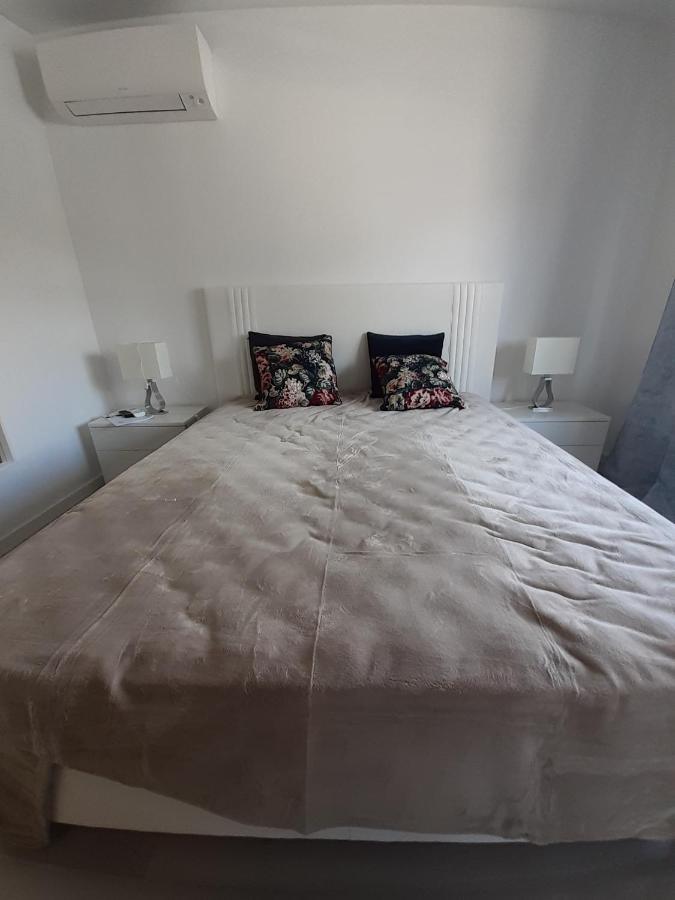Lisbon Tagus River 2 Suites Private Pool D Almada Extérieur photo