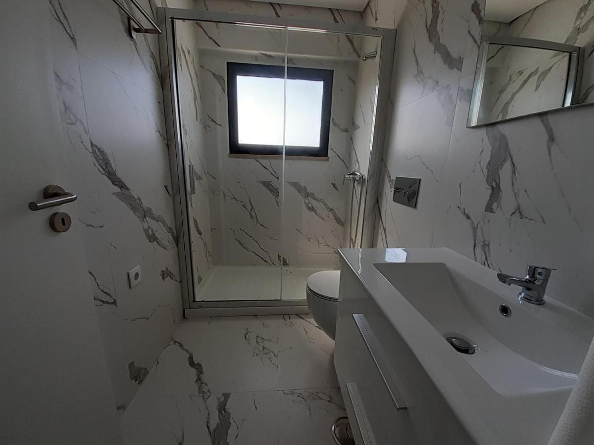 Lisbon Tagus River 2 Suites Private Pool D Almada Extérieur photo