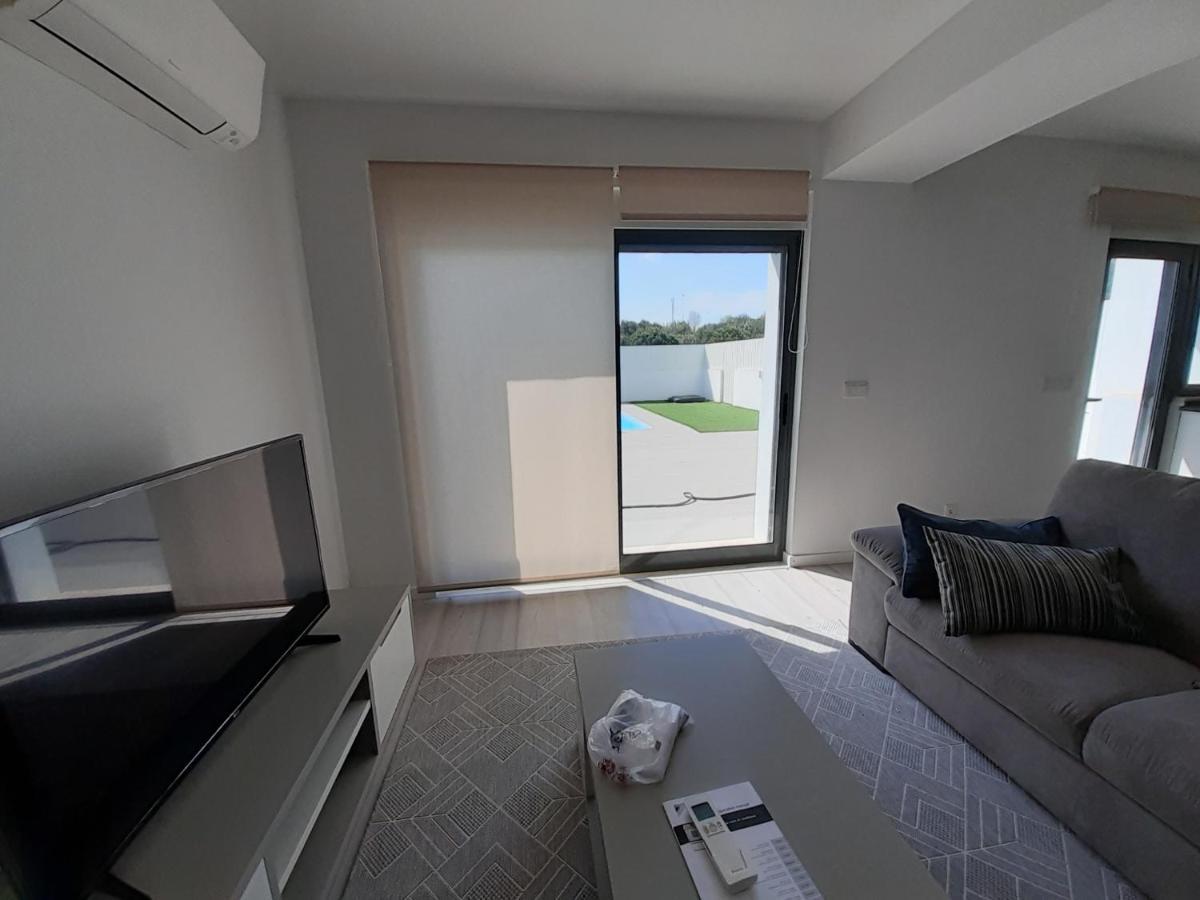 Lisbon Tagus River 2 Suites Private Pool D Almada Extérieur photo