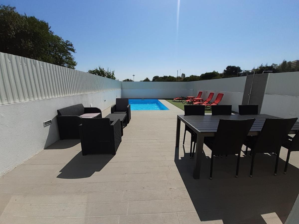 Lisbon Tagus River 2 Suites Private Pool D Almada Extérieur photo