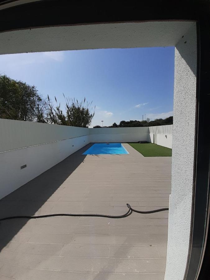 Lisbon Tagus River 2 Suites Private Pool D Almada Extérieur photo